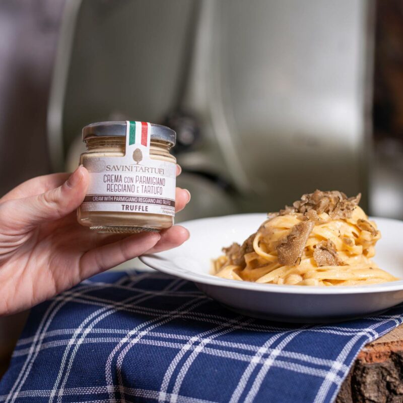 Crema con Parmigiano Reggiano e Tartufo Bianchetto