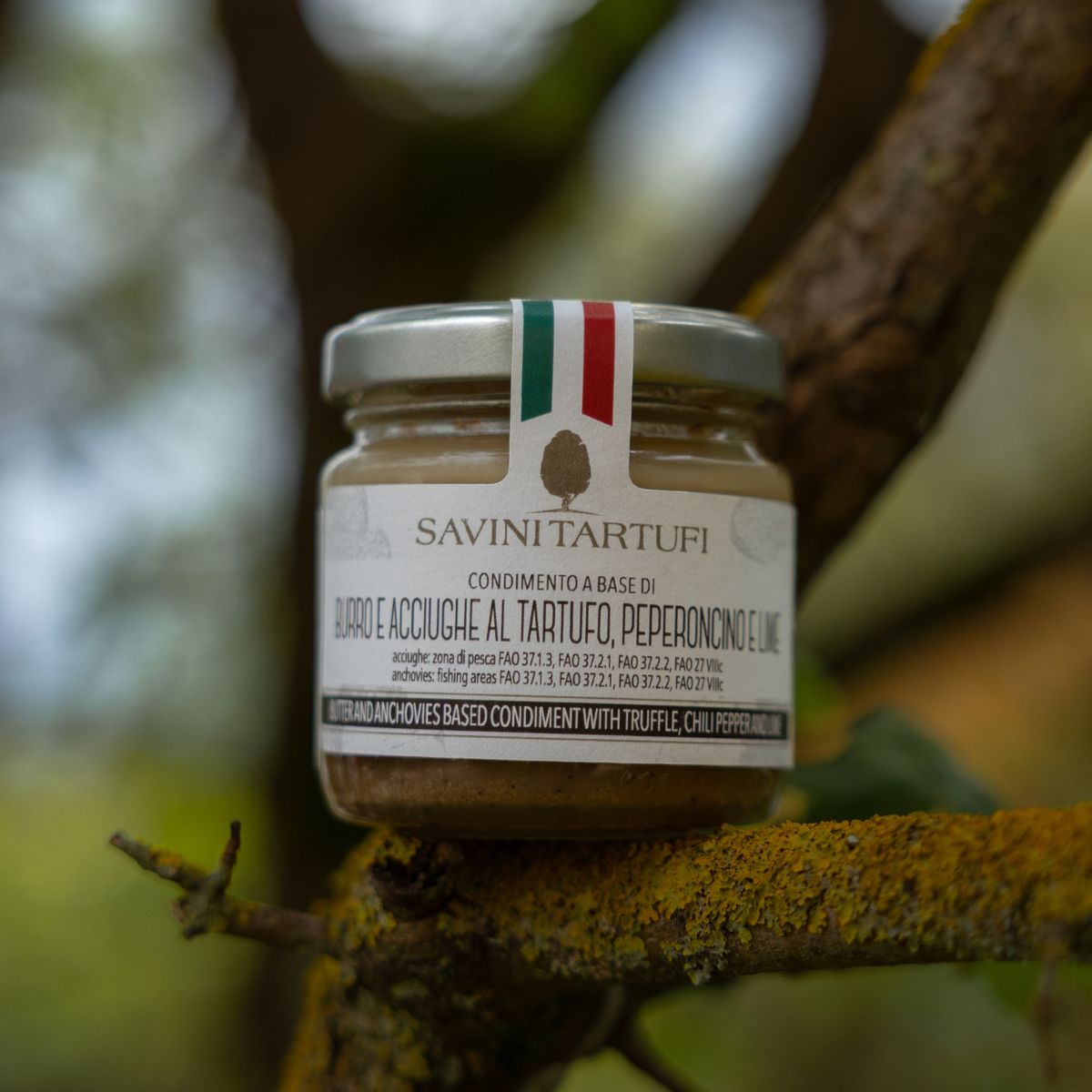 Condimento a base di burro e acciughe al tartufo, peperoncino e lime - immagine 2